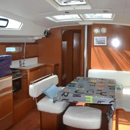 Old Harbor Corfu Yachts Appartement Corfu (city)
