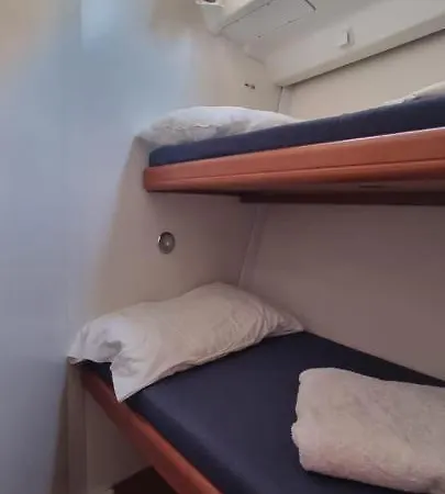 Old Harbor Corfu Yachts Appartement Corfu (city)