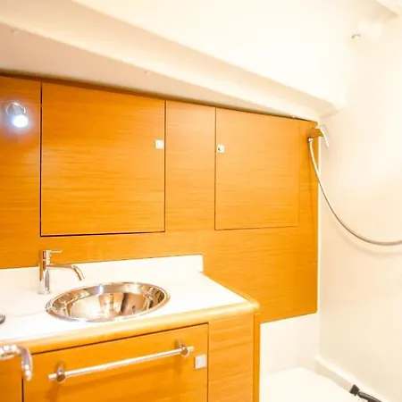 Old Harbor Corfu Yachts *