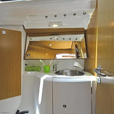 Old Harbor Corfu Yachts