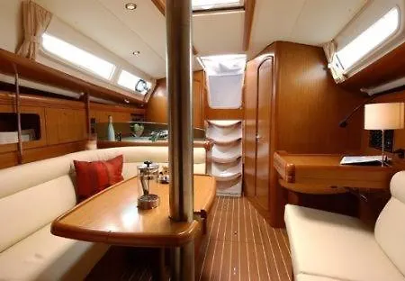 Old Harbor Corfu Yachts * Corfu (city)