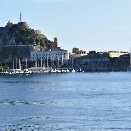 Old Harbor Corfu Yachts Apartament