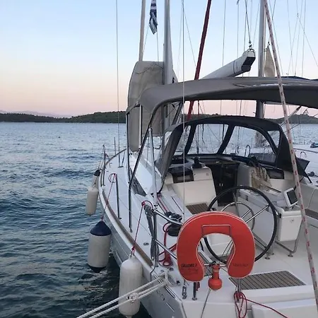 Old Harbor Corfu Yachts * Corfu (city)